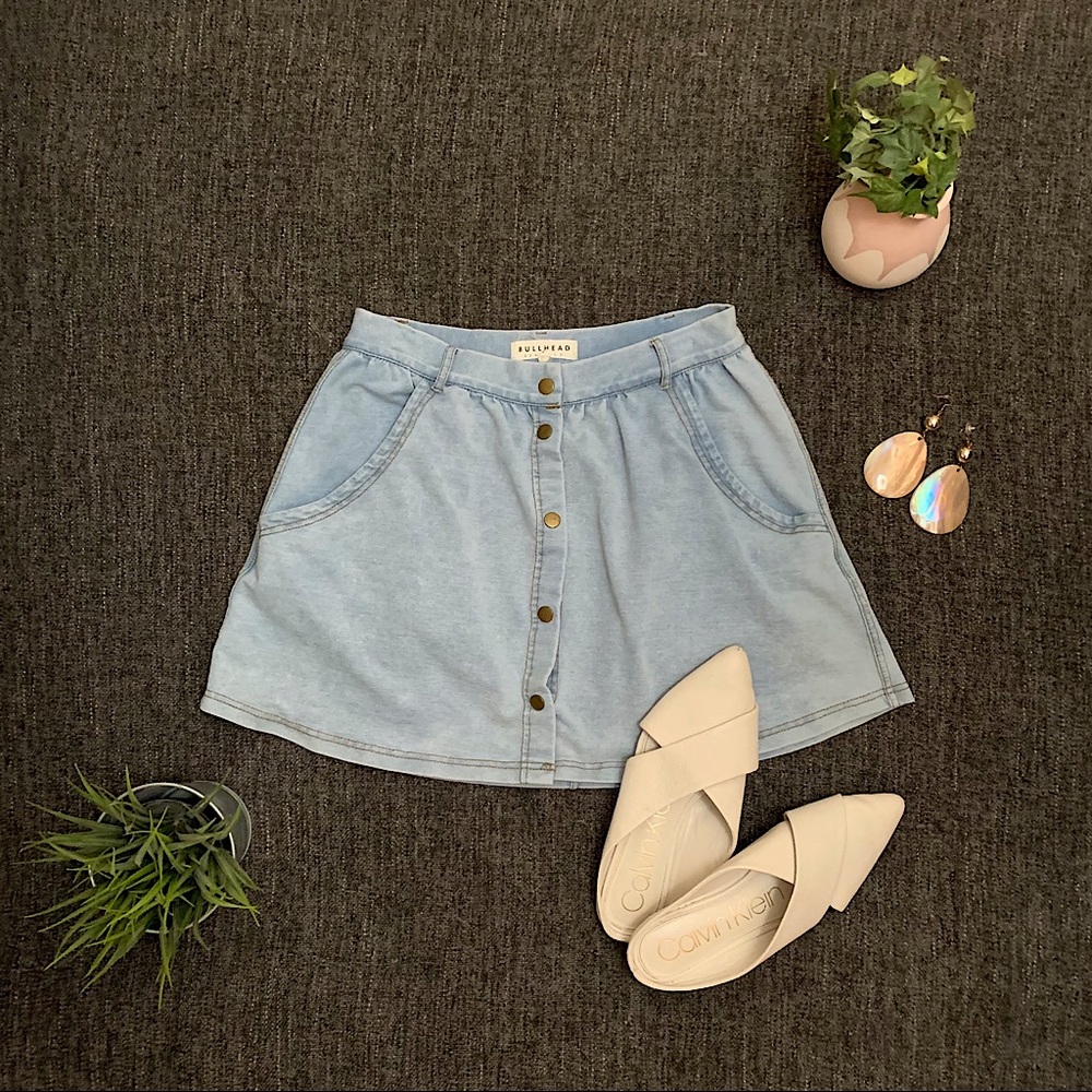 Bullhead Light Wash Button Up Skirt